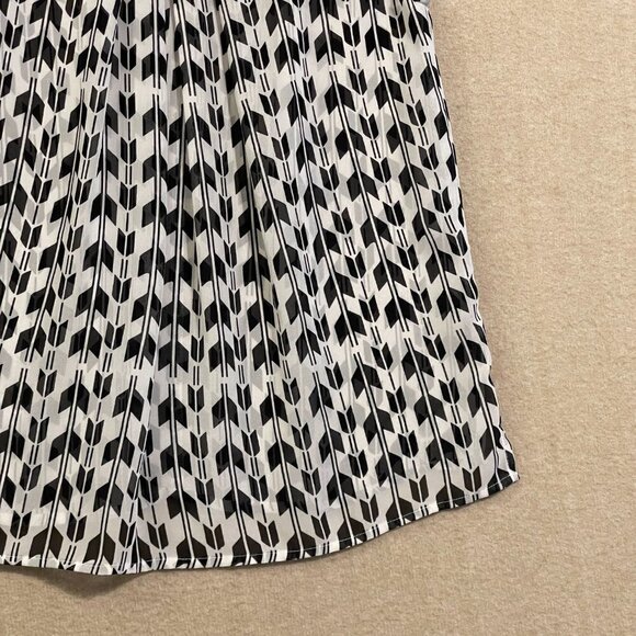 Collective Concepts Blouse Women's XS Black & White Sheer Sleeveless - Picture 11 of 12